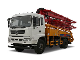 东风31米臂架泵车