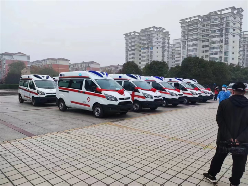 河南南阳卫生局定制10台负压救护车交车仪式